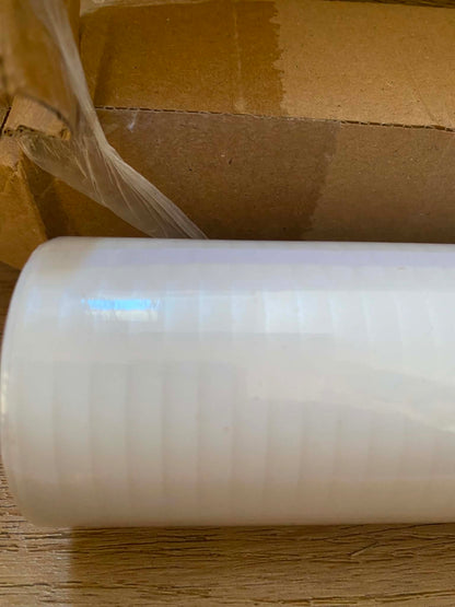 Samolepicí nábytková fólie Kinlo 500 × 60 cm – bílá s jemnou texturou
