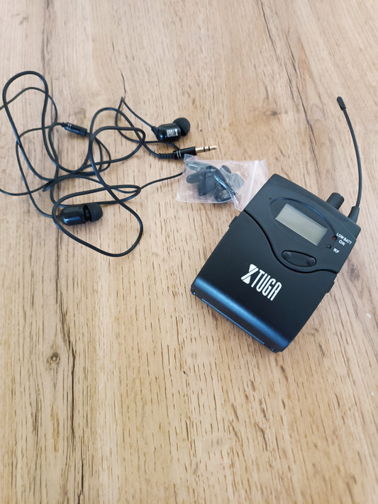 XTUGA bezdrátový přijímač pro in-ear monitorovací systémy