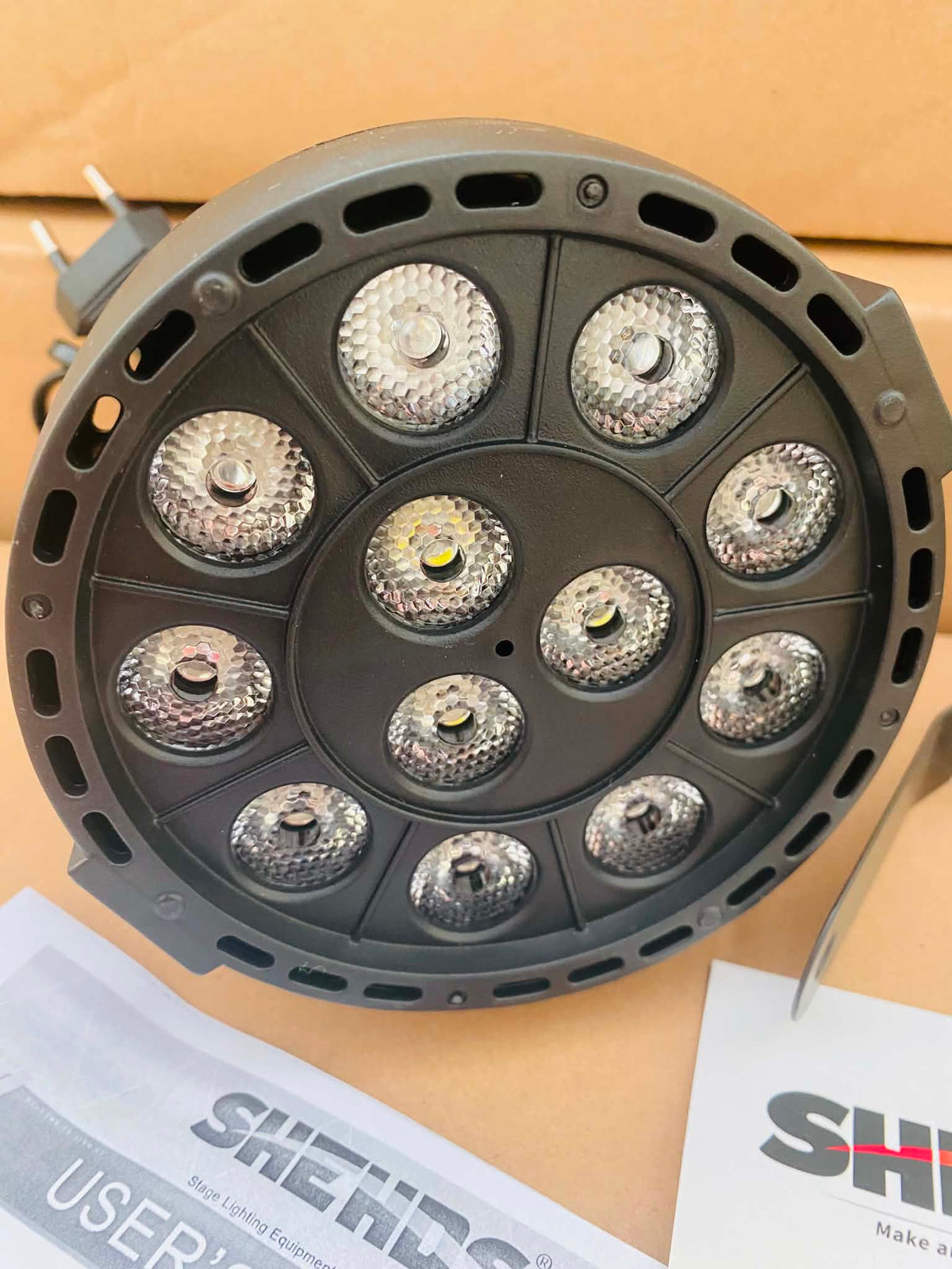 LED par reflektor - 12x3W led RGBW