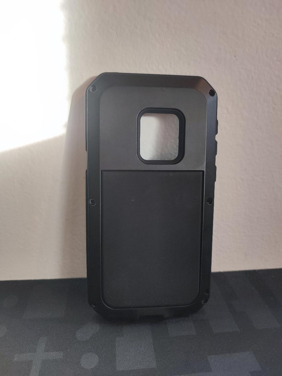 Černý hliníkový kryt pro Samsung Galaxy S9