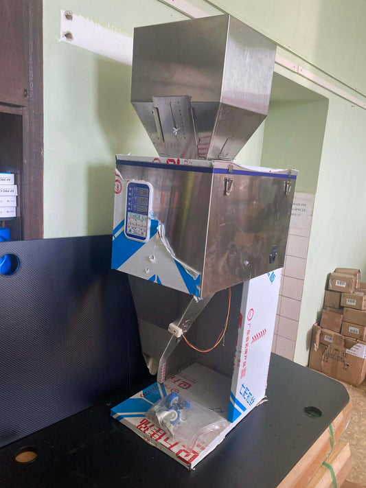 Automatický plnící stroj na sypké směsi (vada - k opravě)