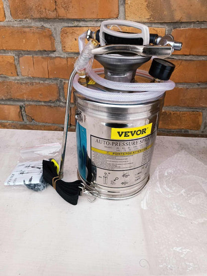 Nerezový tlakový postřikovač s manometrem - 4l